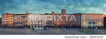 Piazza del Campo Siena Italy panorama Piazza del Campo Siena Italy panorama 39949342