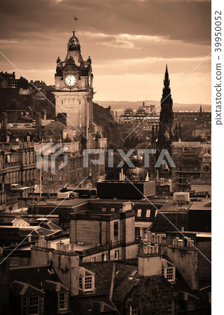 Edinburgh night 39950052