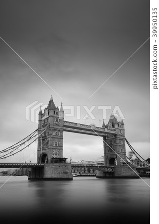 Tower Bridge in UK Tower Bridge in UK 39950135