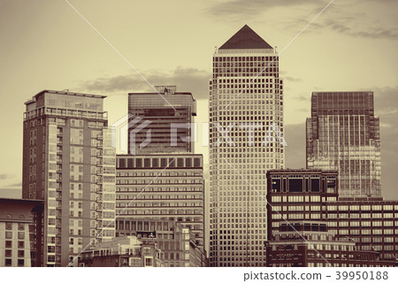 London Canary Wharf 39950188