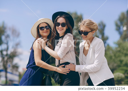 beautiful young girls outdoors in Sunny weather 39952234