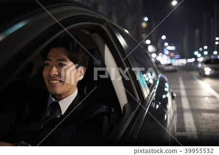 Businessman, Korean 39955532