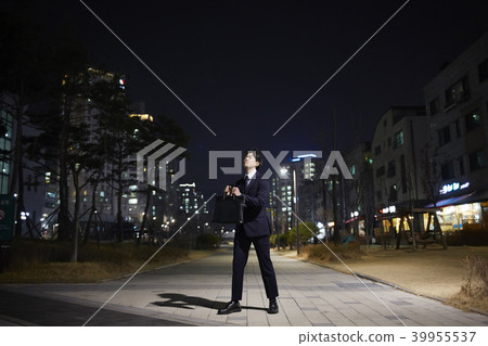 Businessman, Korean Businessman, Korean 39955537