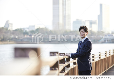 商人,韓國人 商人,韓國人 39955539