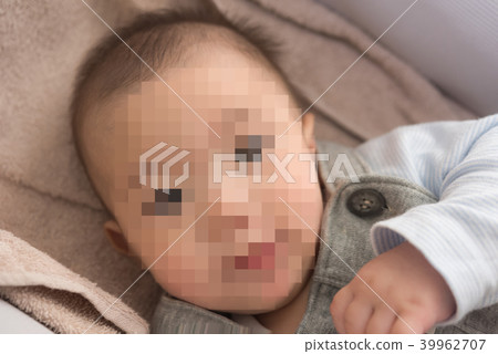 baby 39962707