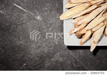 黃耆 黃芪 北芪 中藥材 Astragalus Chinese medicine ゲンゲ 39964793