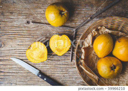 Lucuma fruits-Eggfruits Lucuma fruits-Eggfruits 39966210