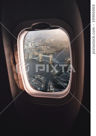 Airplane window London 39966868