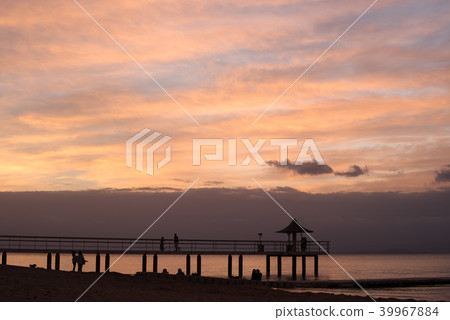 Evening scenery of Husaki Beach Evening scenery of Husaki Beach 39967884
