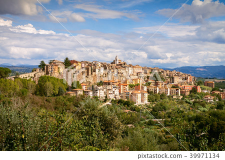 Beautiful view of the small ancient hilltown Ortho 39971134