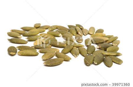 pumpkin seeds isolated 39971360