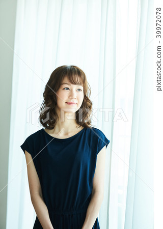 年輕的女士 39972078