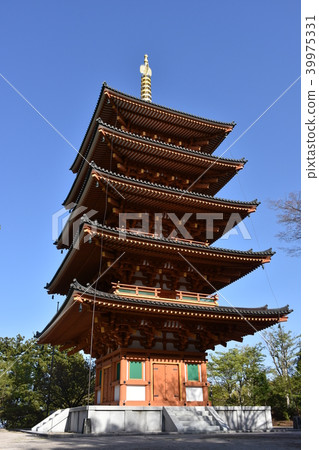 新羅塼　三重塔 清水寺的三重塔| 清水寺的三重塔是從五条坂低處就可以遠遠看到的
