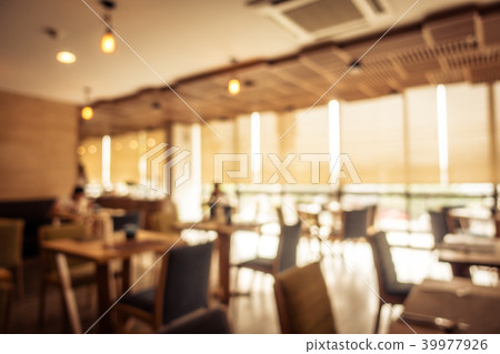 Abstract blur and defocus restaurant cafe interior Abstract blur and defocus restaurant cafe interior 39977926