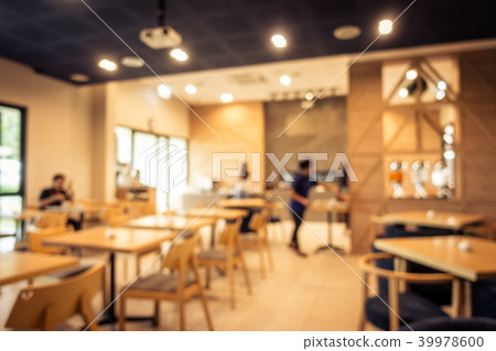 Abstract blur and defocus restaurant cafe interior Abstract blur and defocus restaurant cafe interior 39978600