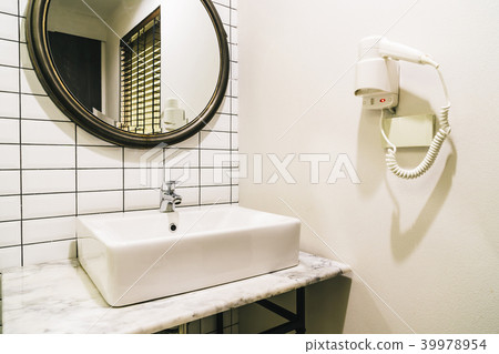 Faucet and sink decoration in bathroom Faucet and sink decoration in bathroom 39978954