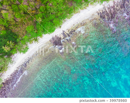 Aerial view of beautiful beach and sea with coconut palm tree Aerial view of beautiful beach and sea with coconut palm tree 39978980