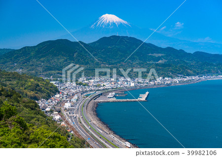 《Shizuoka Prefecture》Satta Pass, Mt. Fuji and Suruga Bay 39982106