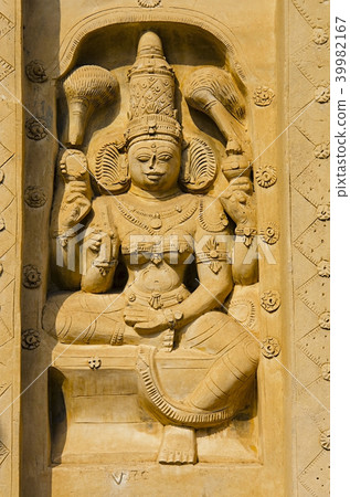 Carved idol on wall, kanchi Kailasanathar temple Carved idol on wall, kanchi Kailasanathar temple 39982167