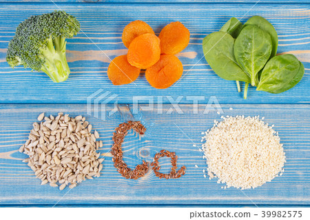Healthy food containing calcium and dietary fiber Healthy food containing calcium and dietary fiber 39982575