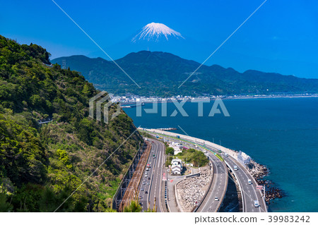 《Shizuoka Prefecture》Satta Pass, Mt. Fuji and Suruga Bay 39983242
