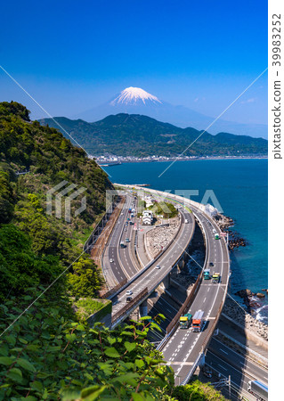 《Shizuoka Prefecture》Satta Pass, Mt. Fuji and Suruga Bay 39983252
