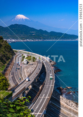 《Shizuoka Prefecture》Satta Pass, Mt. Fuji and Suruga Bay 39983253