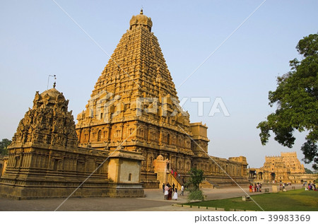 Brihadishvara Temple, Thanjavur, Tamil Nadu Brihadishvara Temple, Thanjavur, Tamil Nadu 39983369