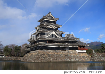 Matsumoto Castle Tenshi 39984394
