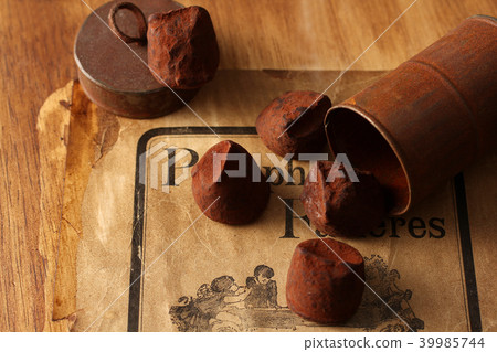 Chocolate Chocolate 39985744