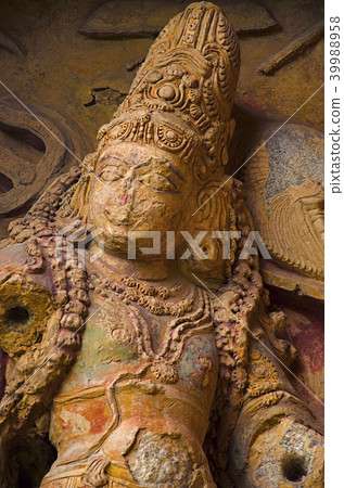 Carved idol in Gangaikondacholapuram Temple 39988958