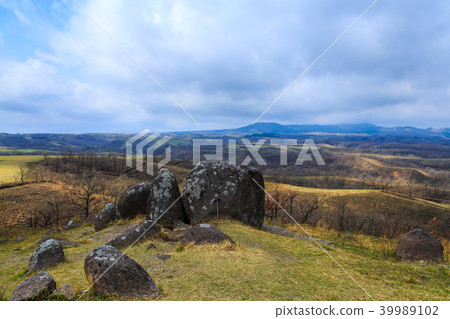 Oshido Stone Hill [熊本縣阿蘇郡南Ogunimachi] 39989102