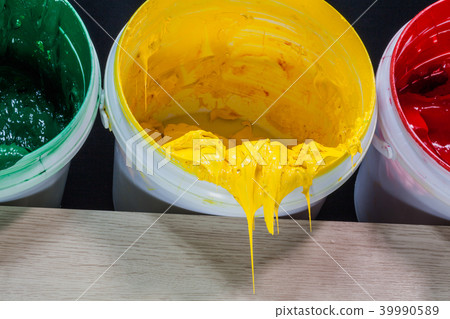 green yellow and red colors of plastisol ink green yellow and red colors of plastisol ink 39990589