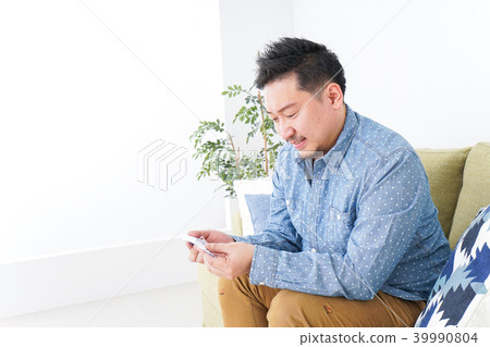 Men who study language 39990804