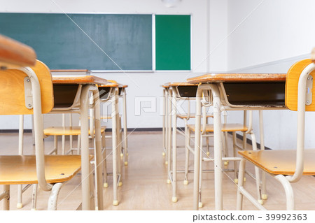 學校/教室 39992363