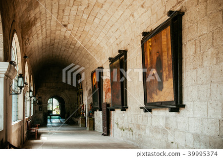 San Agustin Church, Manila, Philippines 39995374