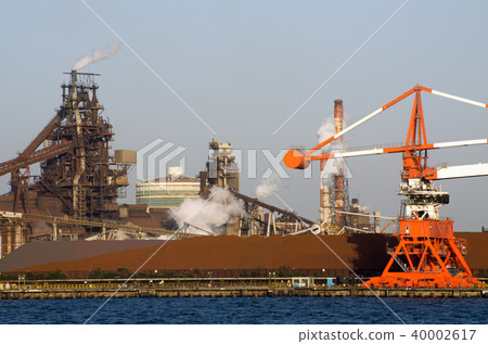 在名古屋港的煉鋼廠風景 40002617