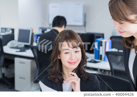 女商人，辦公室 40004426