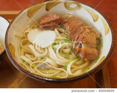 Okinawa specialty "Soki soba" Okinawa specialty "Soki soba" 40004609