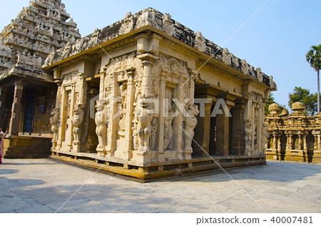 The kanchi Kailasanathar temple, Kanchipuram 40007481