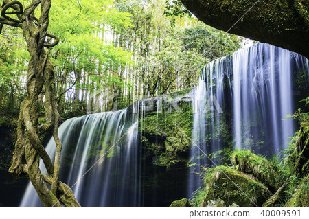 Kobagatsu瀑佈在熊本縣小國町太漂亮了 40009591