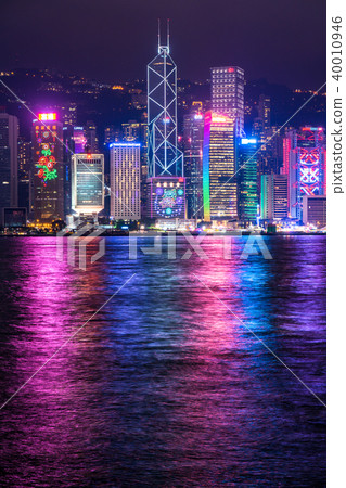 << Hong Kong >> Night view of Hong Kong << Hong Kong >> Night view of Hong Kong 40010946
