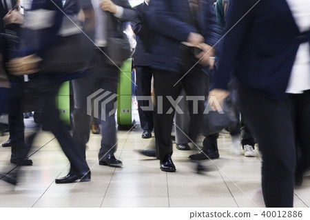 Walking businessman 40012886