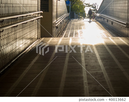 地下道 地下道 40013662