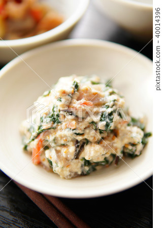 白色敷料 40014396