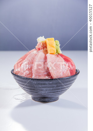 sashimi 40015527