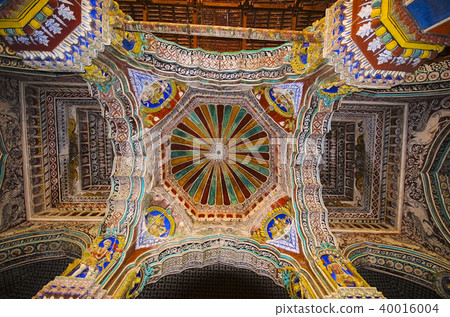 Interior of Durbar Hall, Thanjavur Maratha palace Interior of Durbar Hall, Thanjavur Maratha palace 40016004