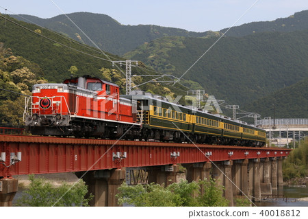DD51型內燃機車拖車14系列沙龍車 40018812