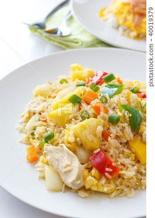 Thai food fried rice with chicken Thai food fried rice with chicken 40019379