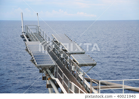 Offshore construction platform for production oil Offshore construction platform for production oil 40021940